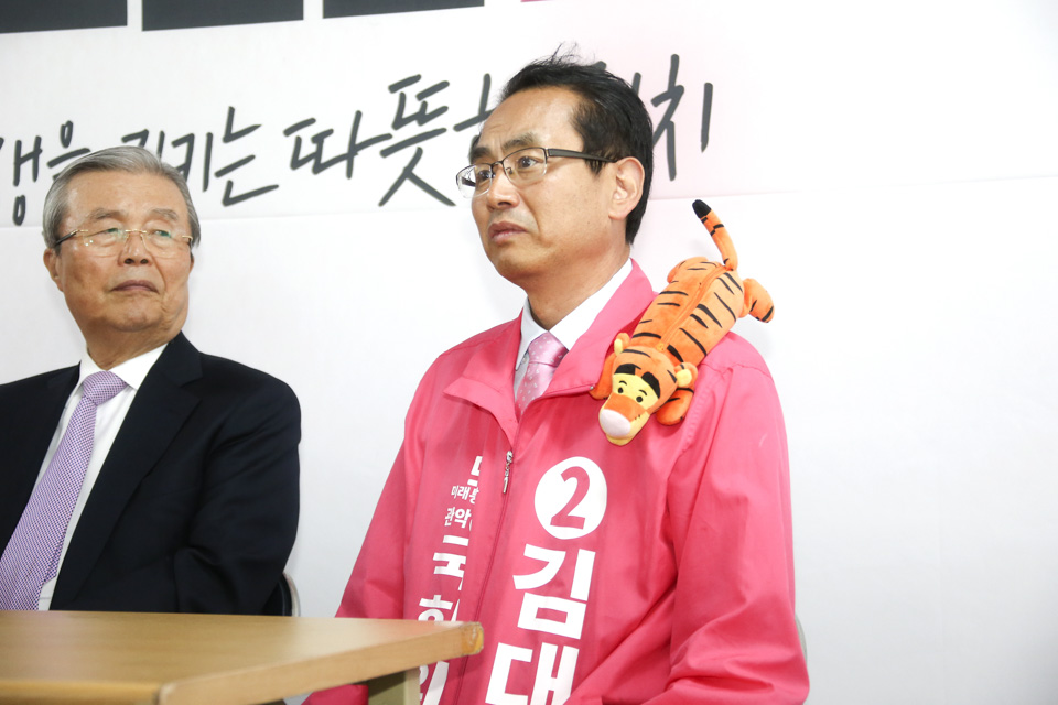 제목 노출 영역입니다 이미지