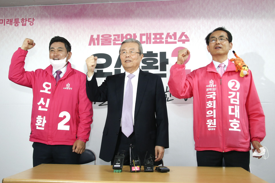 제목 노출 영역입니다 이미지
