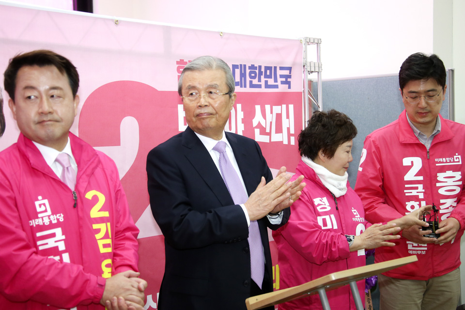 제목 노출 영역입니다 이미지