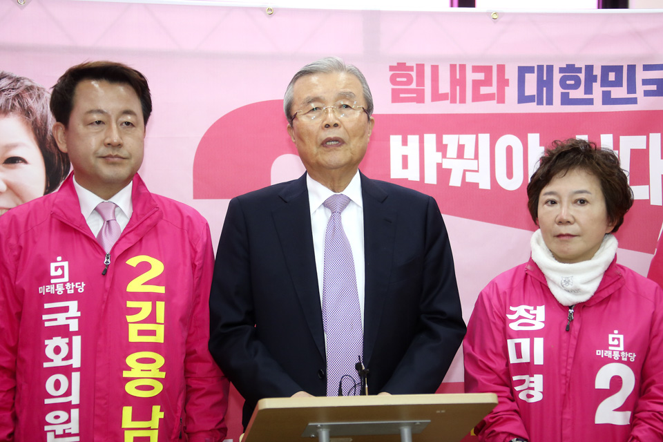 제목 노출 영역입니다 이미지