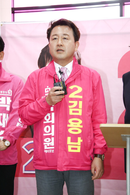 제목 노출 영역입니다 이미지