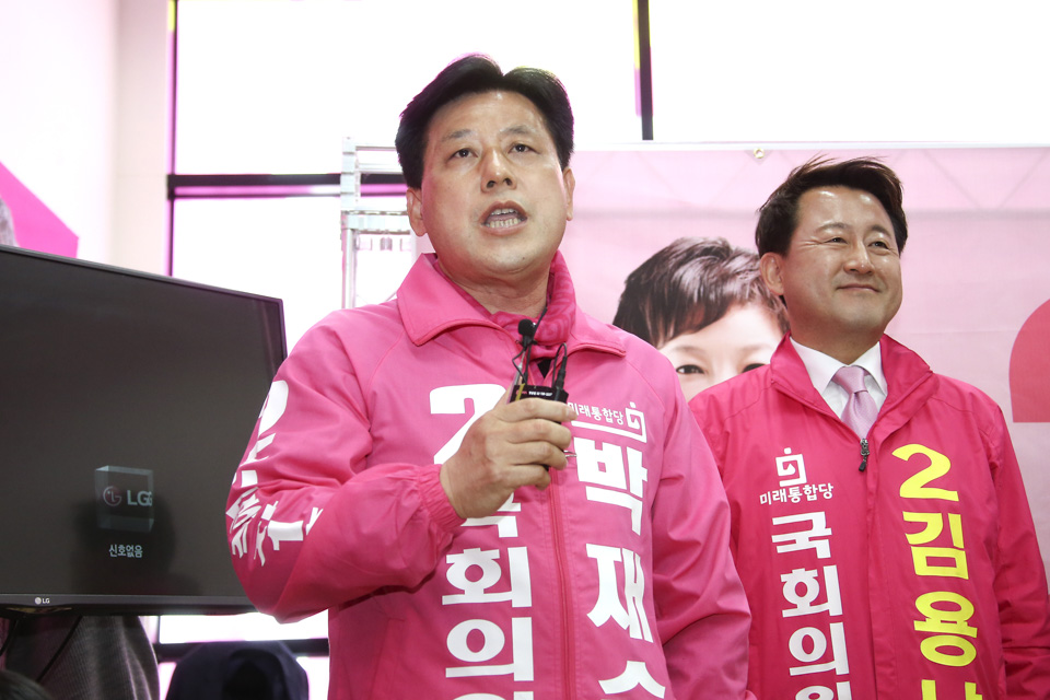 제목 노출 영역입니다 이미지