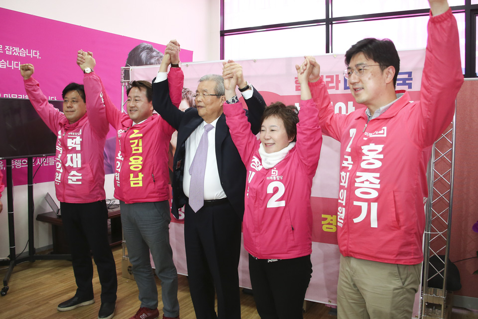 제목 노출 영역입니다 이미지