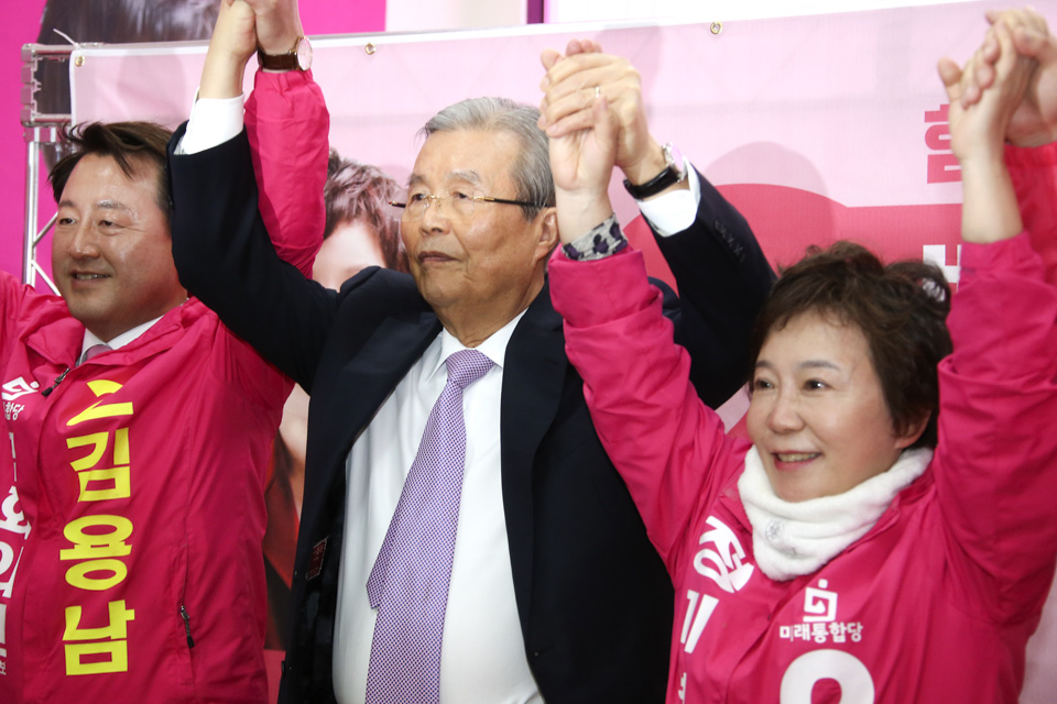 제목 노출 영역입니다 이미지