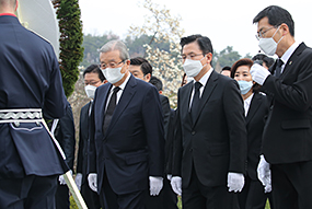 국립현충원 참배