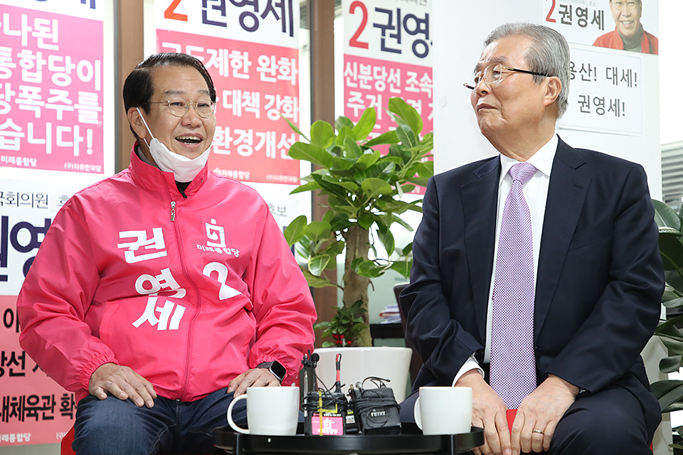 제목 노출 영역입니다 이미지