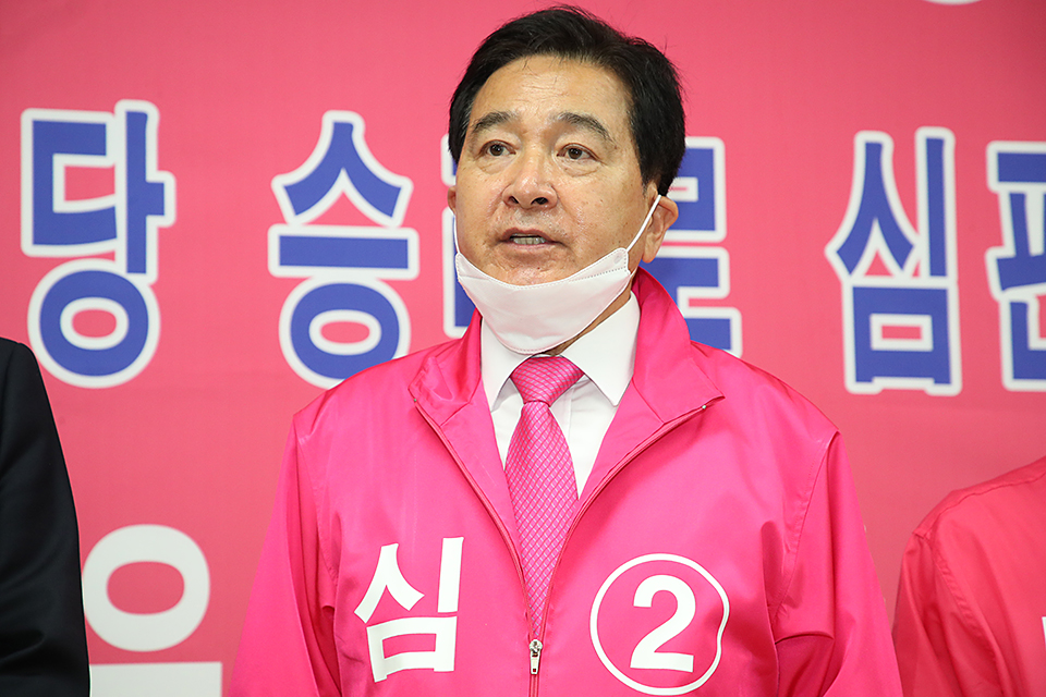 제목 노출 영역입니다 이미지