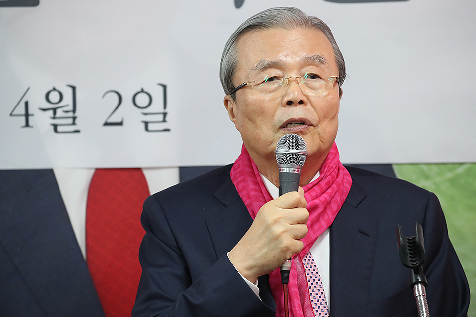 제목 노출 영역입니다 이미지