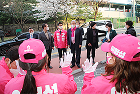 '바꿔야 산다' 집중 유세 1일차 - 경기 의정부 후보 지원