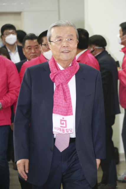 제목 노출 영역입니다 이미지