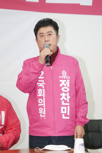 제목 노출 영역입니다 이미지