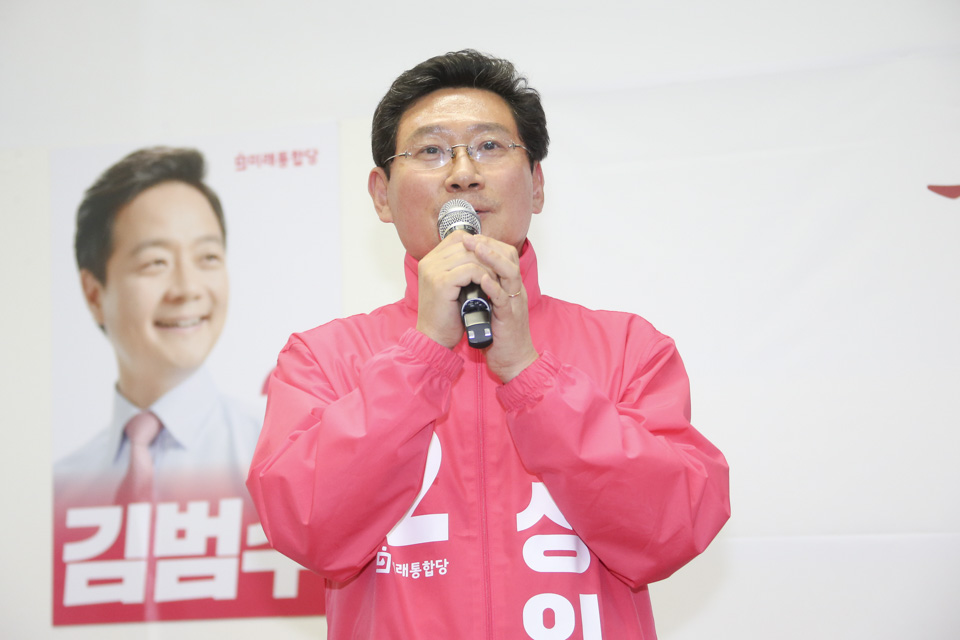제목 노출 영역입니다 이미지