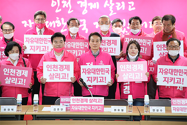 제목 노출 영역입니다 이미지