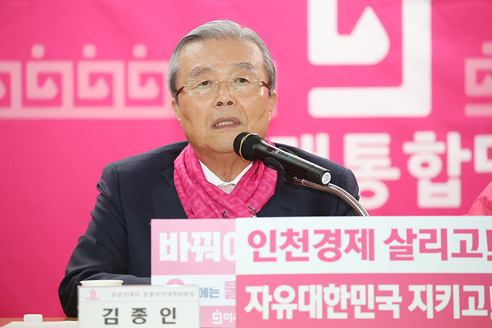 제목 노출 영역입니다 이미지