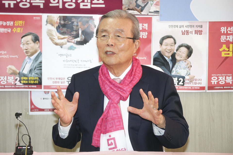 제목 노출 영역입니다 이미지