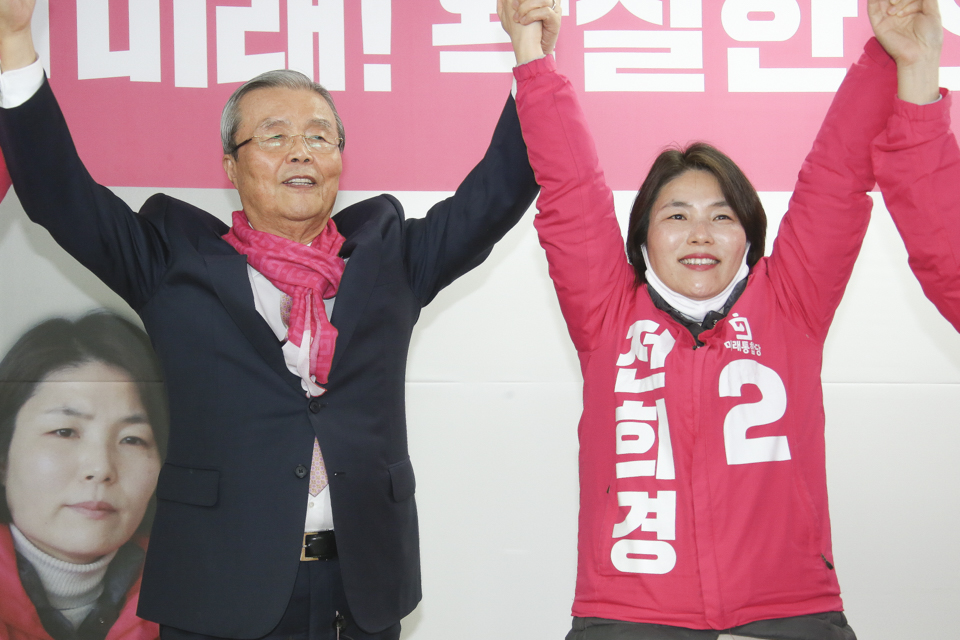 제목 노출 영역입니다 이미지