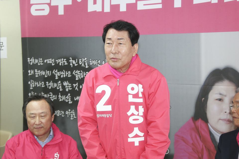 제목 노출 영역입니다 이미지