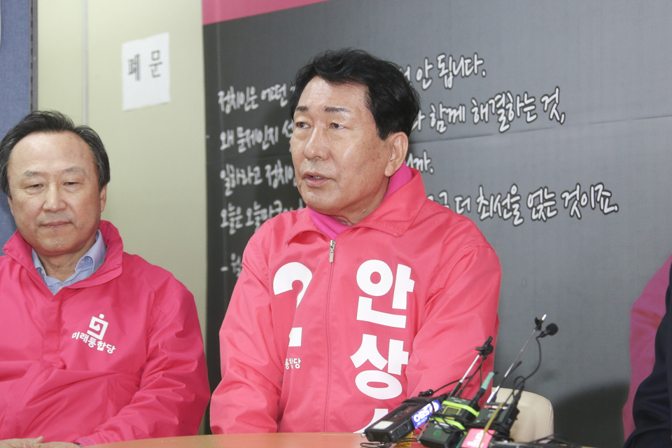 제목 노출 영역입니다 이미지