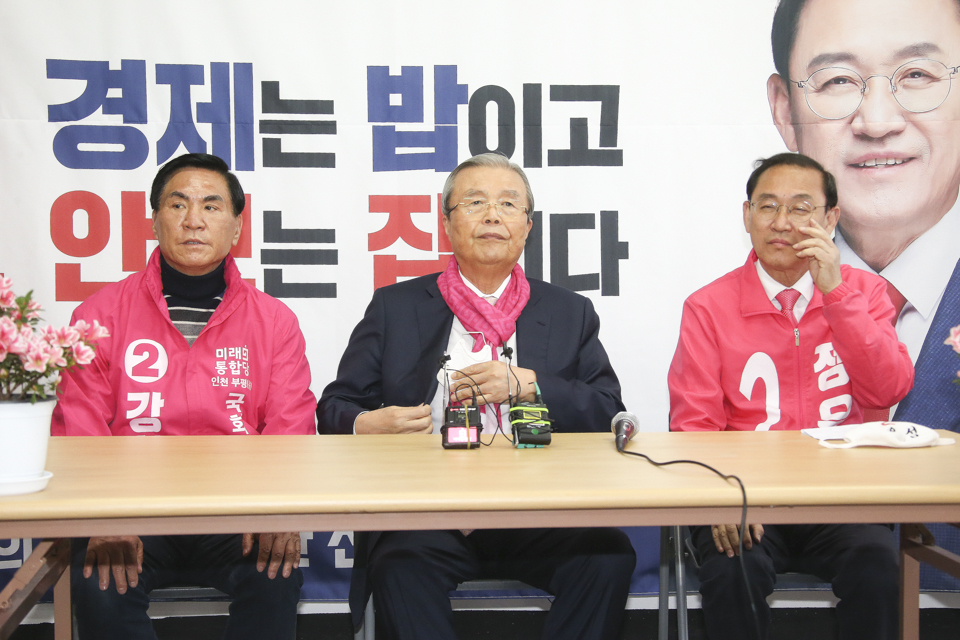 제목 노출 영역입니다 이미지