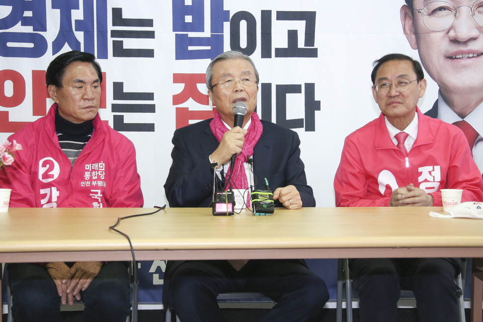 제목 노출 영역입니다 이미지