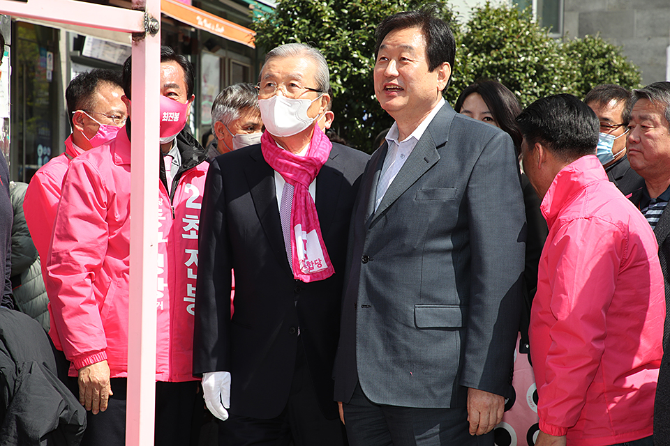 제목 노출 영역입니다 이미지