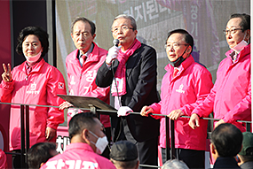 '바꿔야 산다' 집중 유세 3일차 - 경남 김해을 후보 지원 유세