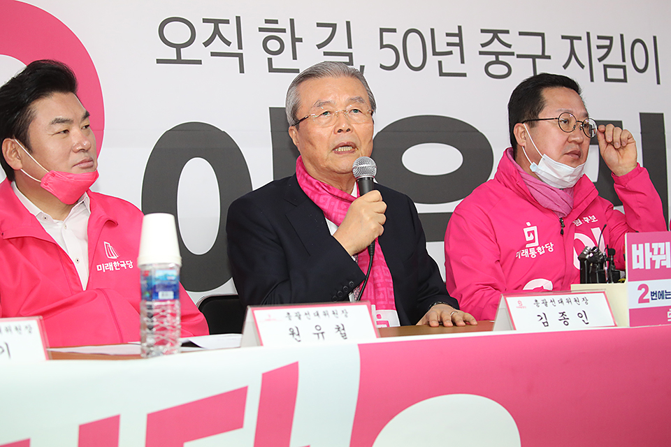 제목 노출 영역입니다 이미지