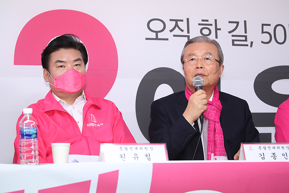 제목 노출 영역입니다 이미지