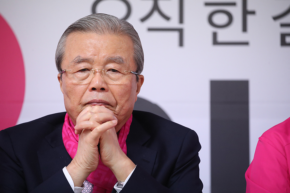 제목 노출 영역입니다 이미지