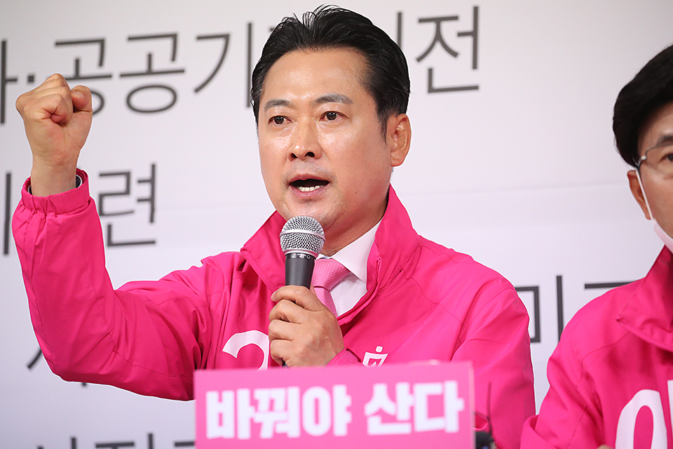 제목 노출 영역입니다 이미지