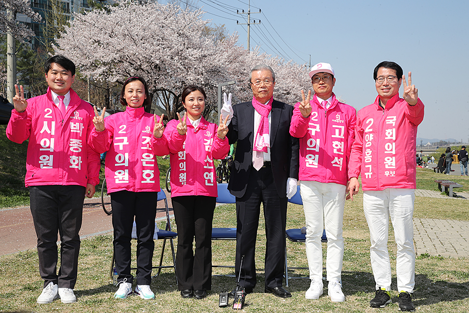 제목 노출 영역입니다 이미지