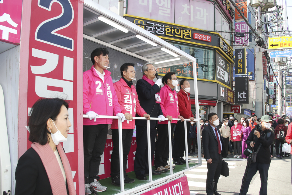 제목 노출 영역입니다 이미지