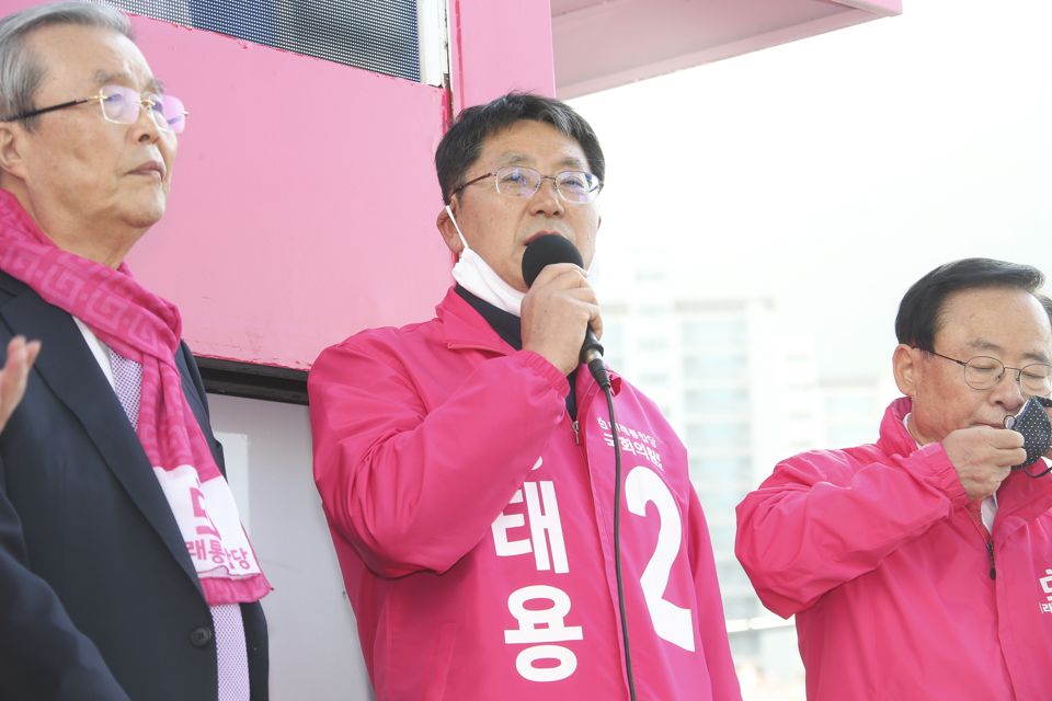 제목 노출 영역입니다 이미지