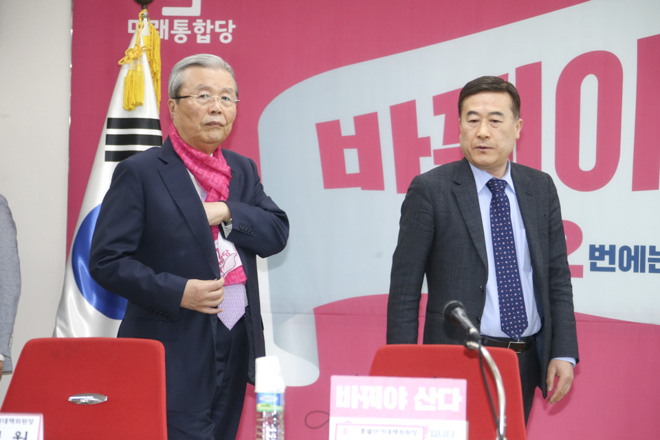 제목 노출 영역입니다 이미지