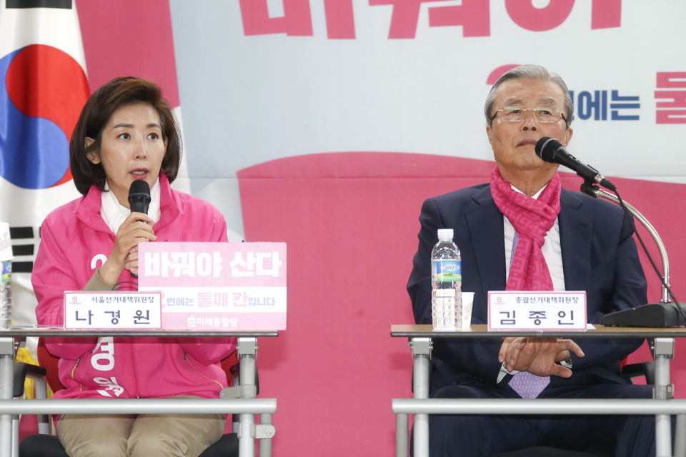 제목 노출 영역입니다 이미지