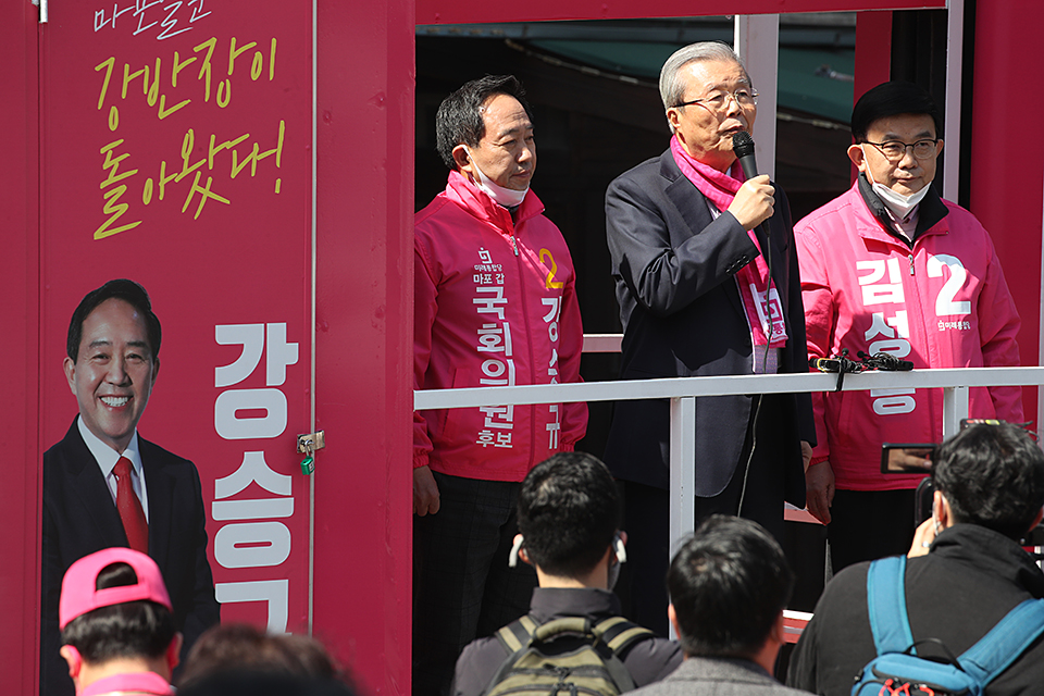 제목 노출 영역입니다 이미지