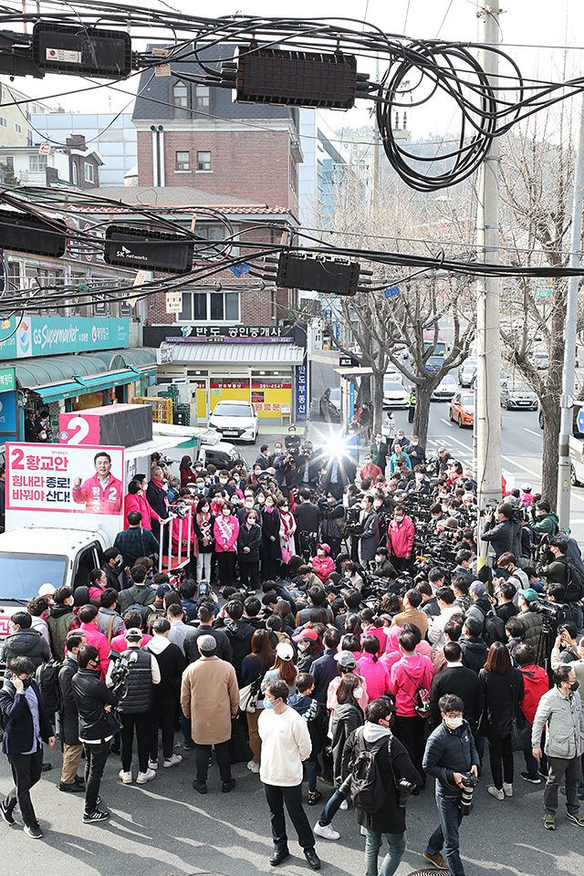 제목 노출 영역입니다 이미지