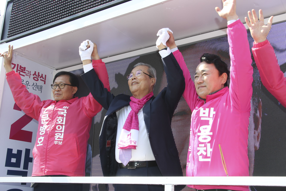 제목 노출 영역입니다 이미지