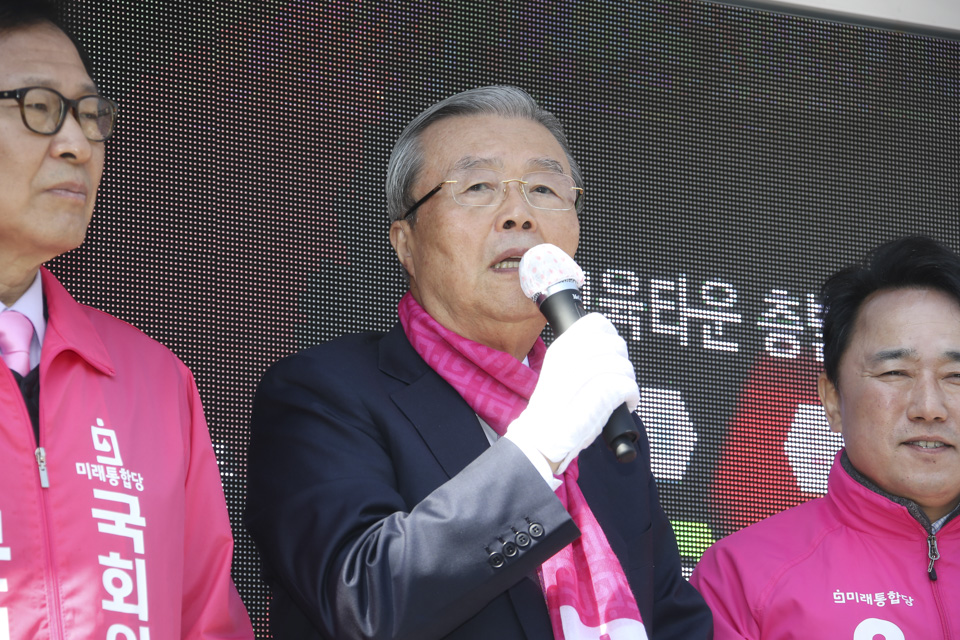 제목 노출 영역입니다 이미지