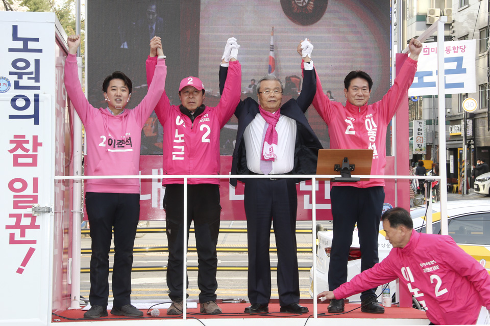 제목 노출 영역입니다 이미지