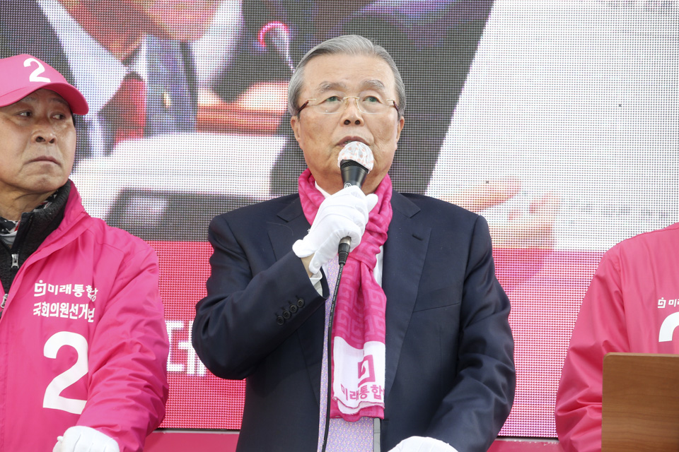제목 노출 영역입니다 이미지