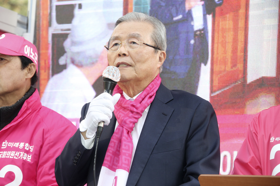 제목 노출 영역입니다 이미지