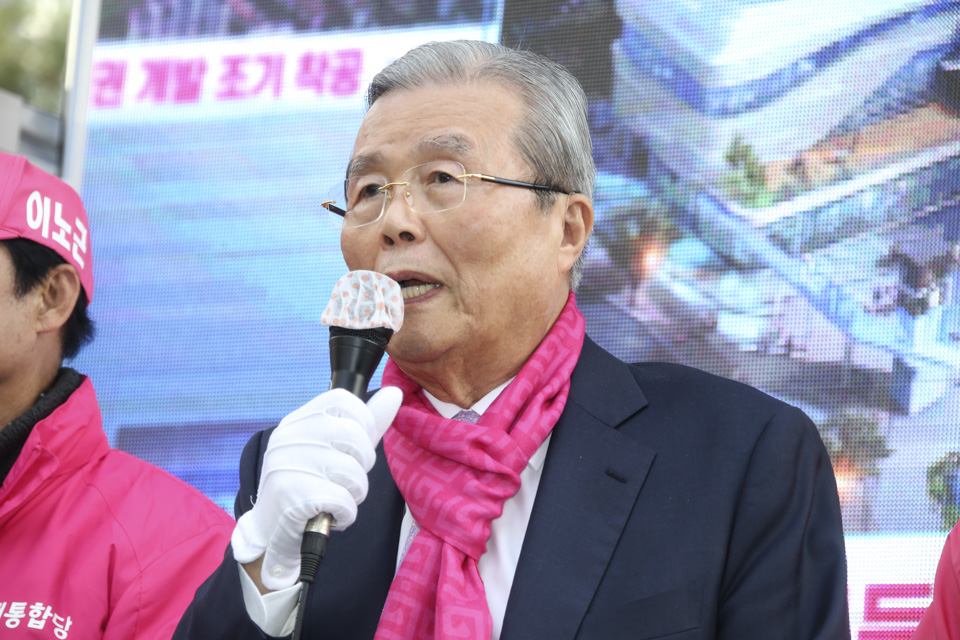 제목 노출 영역입니다 이미지