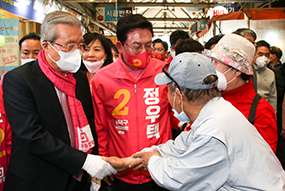 '바꿔야 산다' 집중 유세 4일차 - 충북 청주 후보 지원 유세 및 민생현장 방문