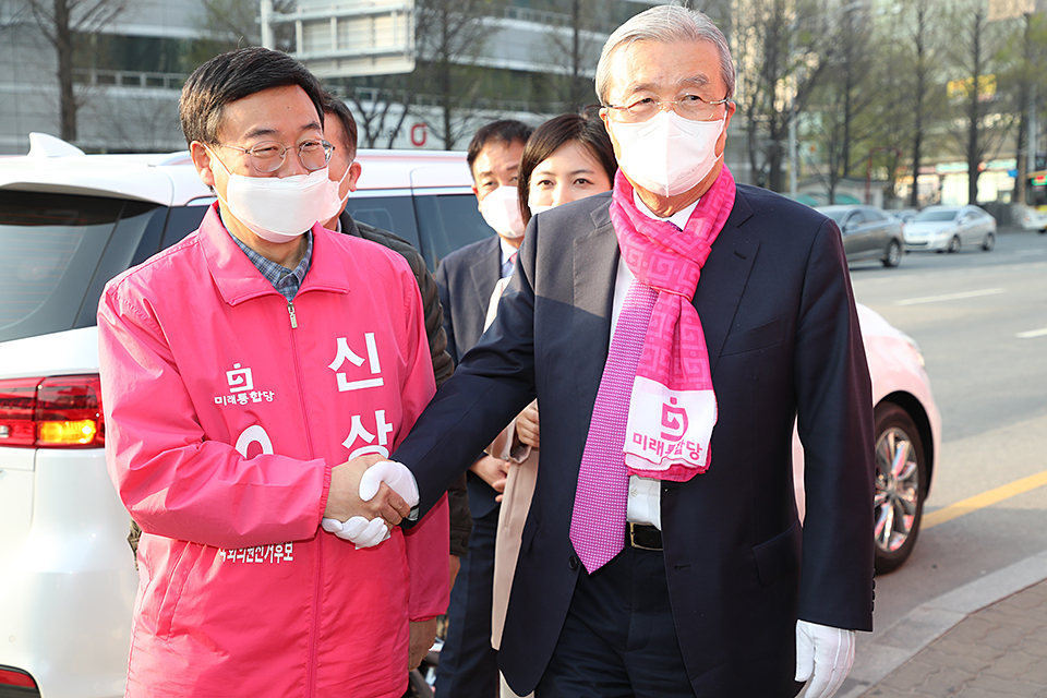 제목 노출 영역입니다 이미지