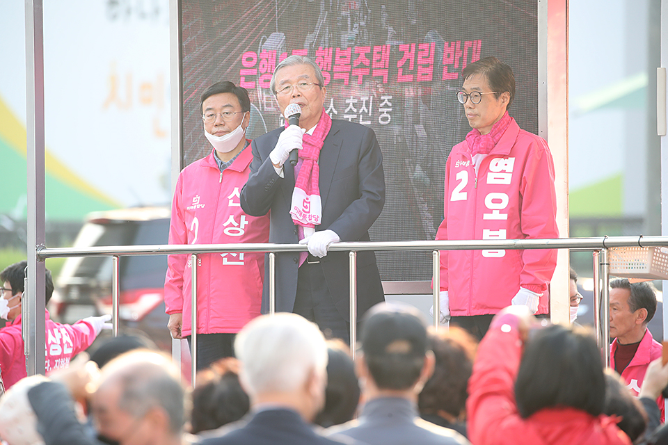 제목 노출 영역입니다 이미지