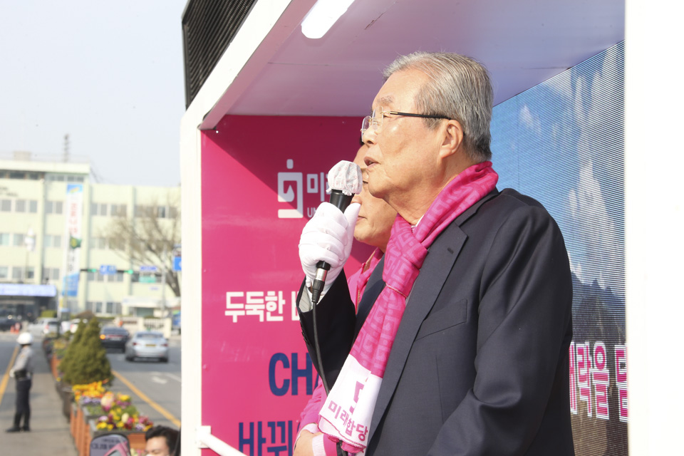 제목 노출 영역입니다 이미지