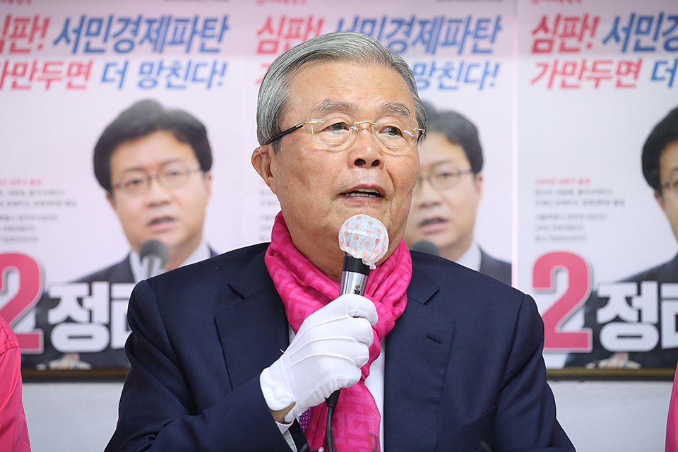 제목 노출 영역입니다 이미지