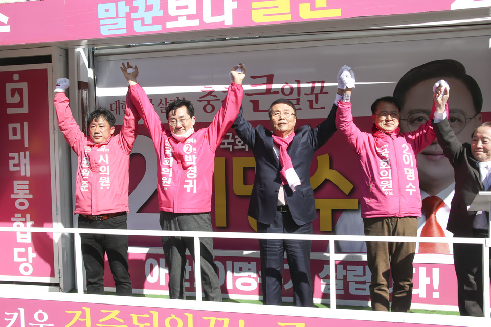 제목 노출 영역입니다 이미지