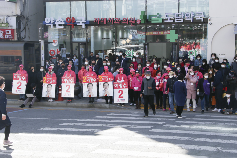 제목 노출 영역입니다 이미지